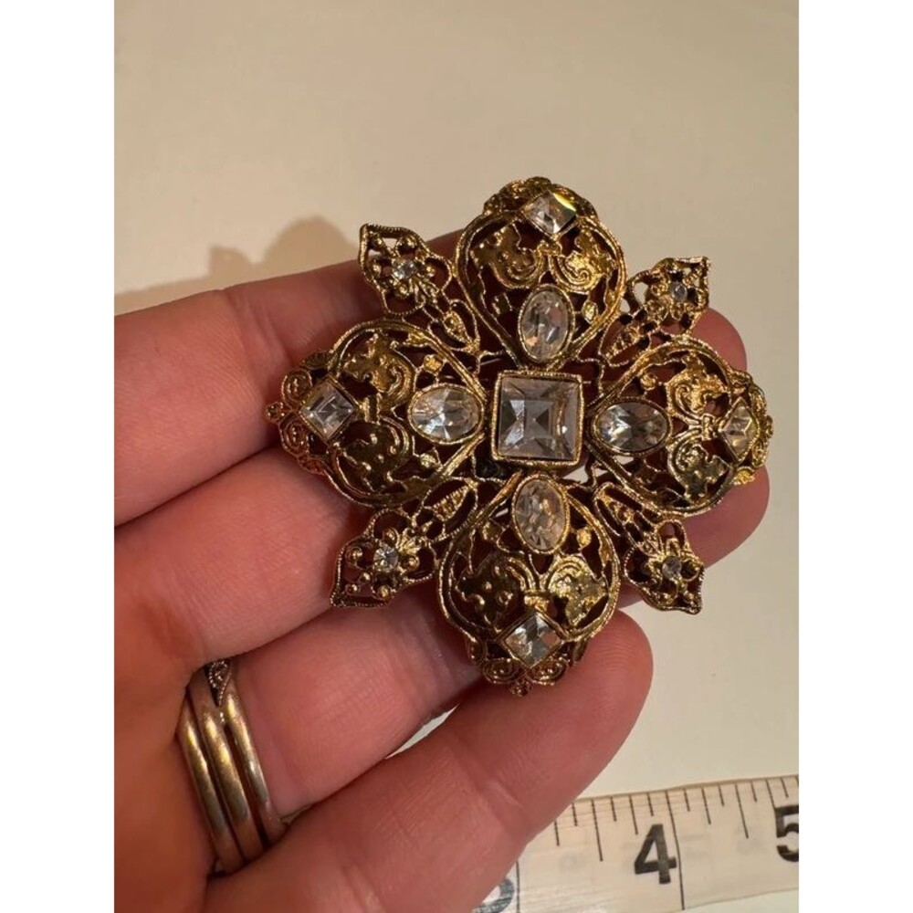 1928 Ornate Victorian Brooch